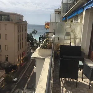 appartement-carre-dor-vue-sur-mer.fr-provencehotel.com/